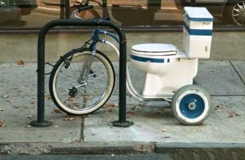 Le VELO très DESIGN et à mon avis on a encore rien vu des nouvreaux vélos Velo-toilette